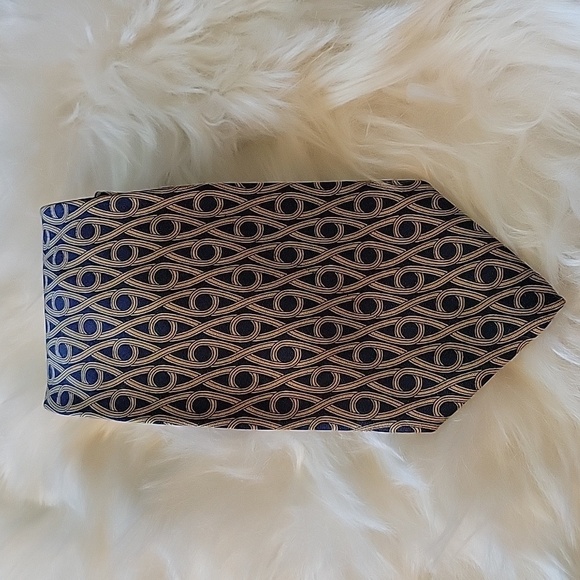 BROOKS BROTHERS vintage all silk tie.  Gold and navy-blue art deco design. - Picture 1 of 5